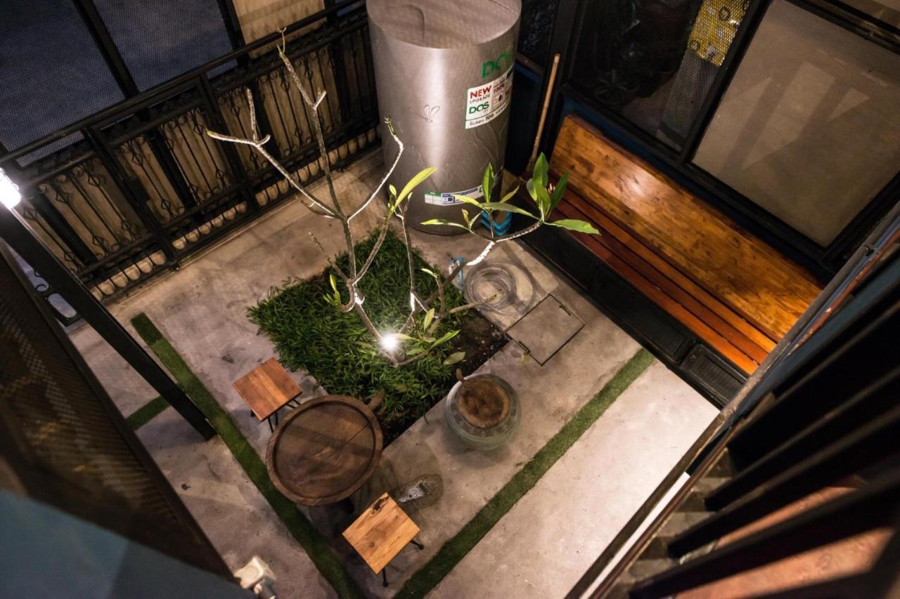 4Share Hostel (Adults Only) Bangkok Dış mekan fotoğraf