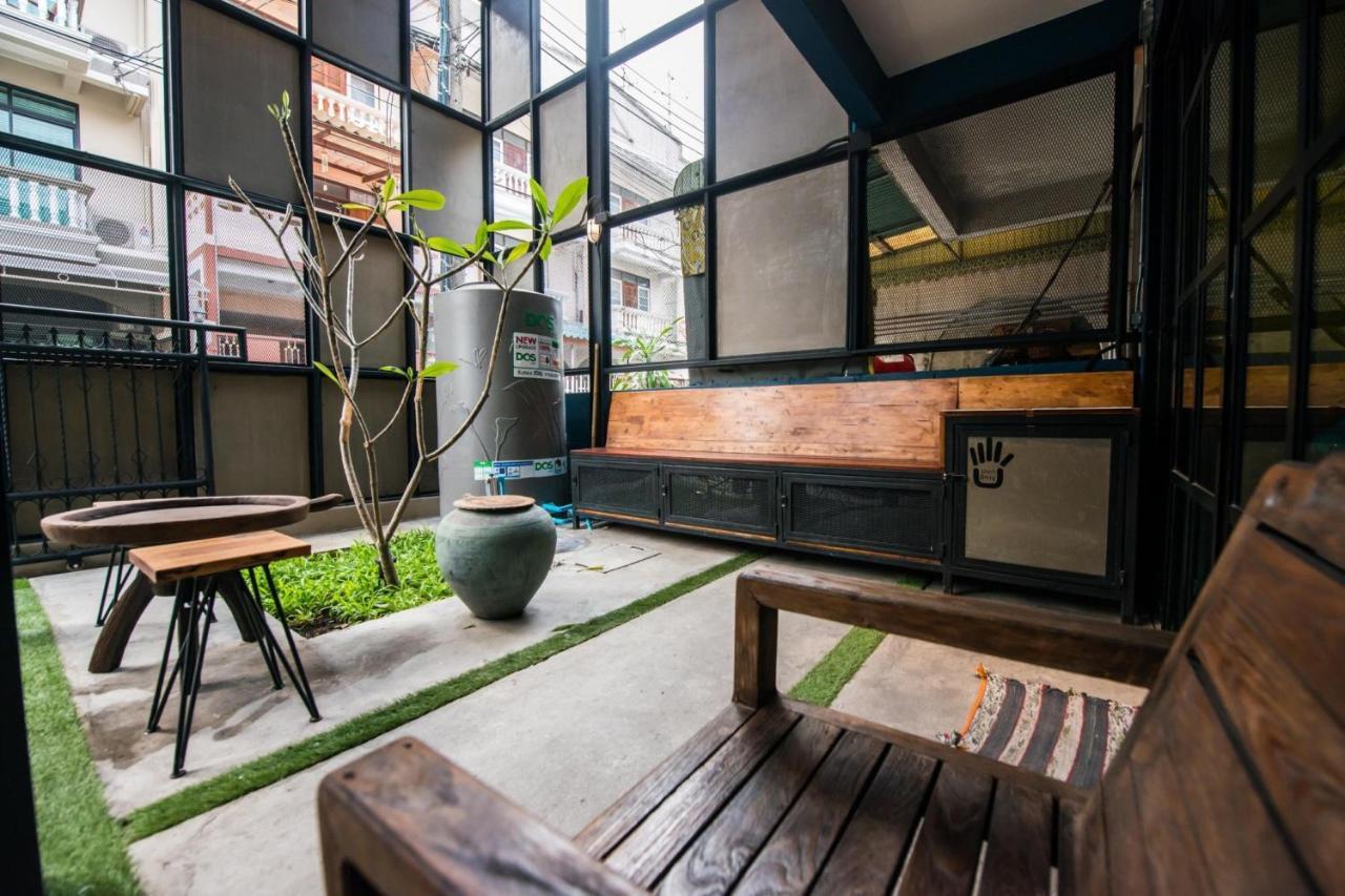 4Share Hostel (Adults Only) Bangkok Dış mekan fotoğraf