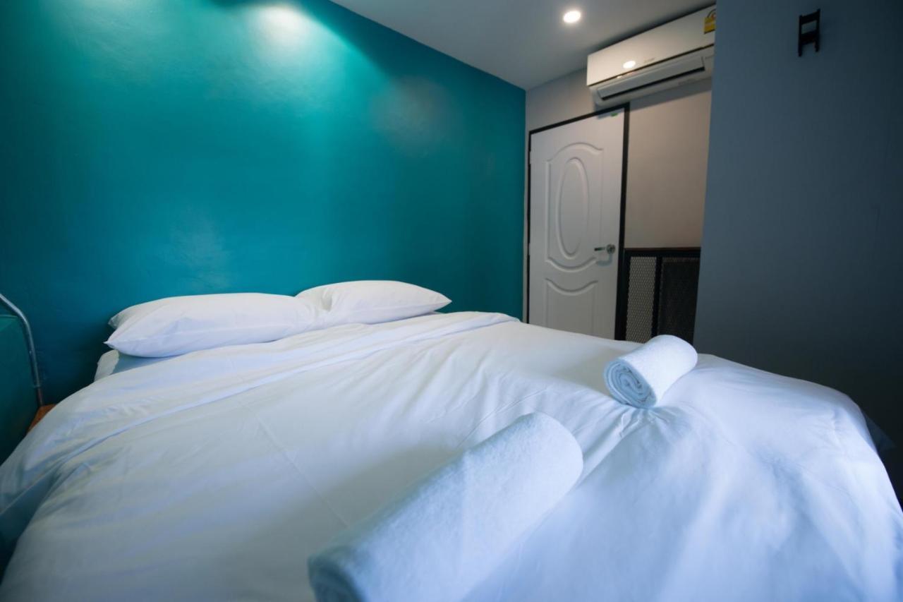 4Share Hostel (Adults Only) Bangkok Dış mekan fotoğraf