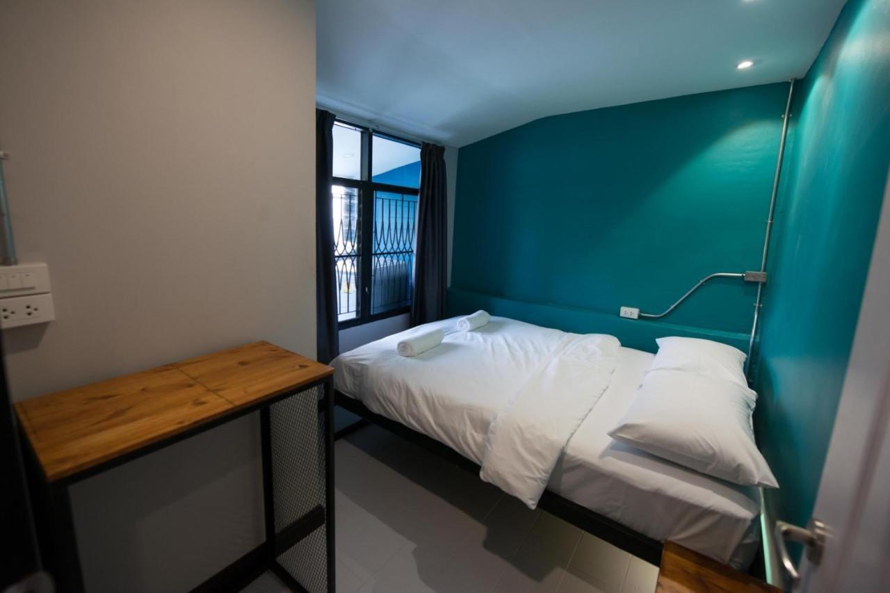 4Share Hostel (Adults Only) Bangkok Dış mekan fotoğraf
