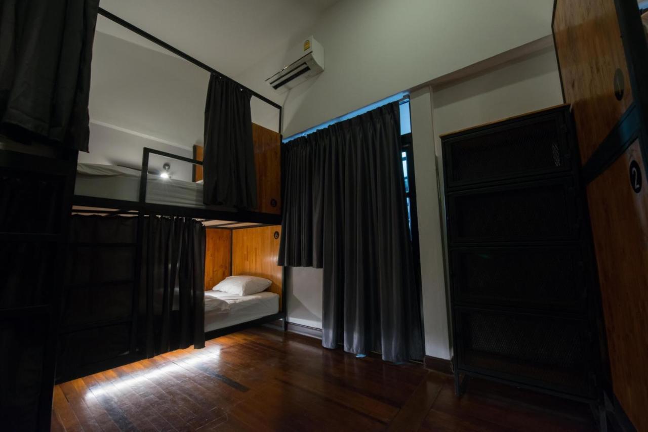 4Share Hostel (Adults Only) Bangkok Dış mekan fotoğraf