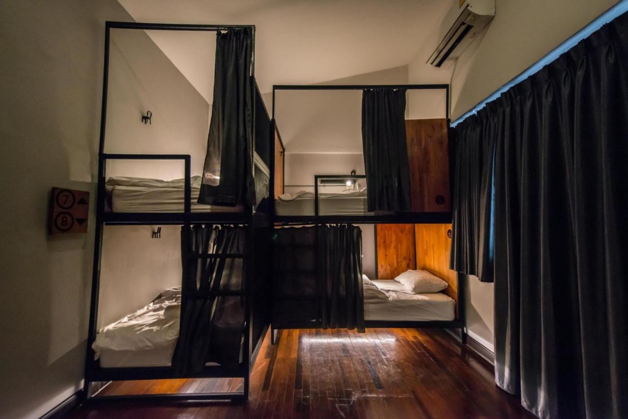 4Share Hostel (Adults Only) Bangkok Dış mekan fotoğraf