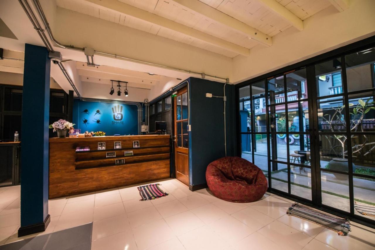 4Share Hostel (Adults Only) Bangkok Dış mekan fotoğraf