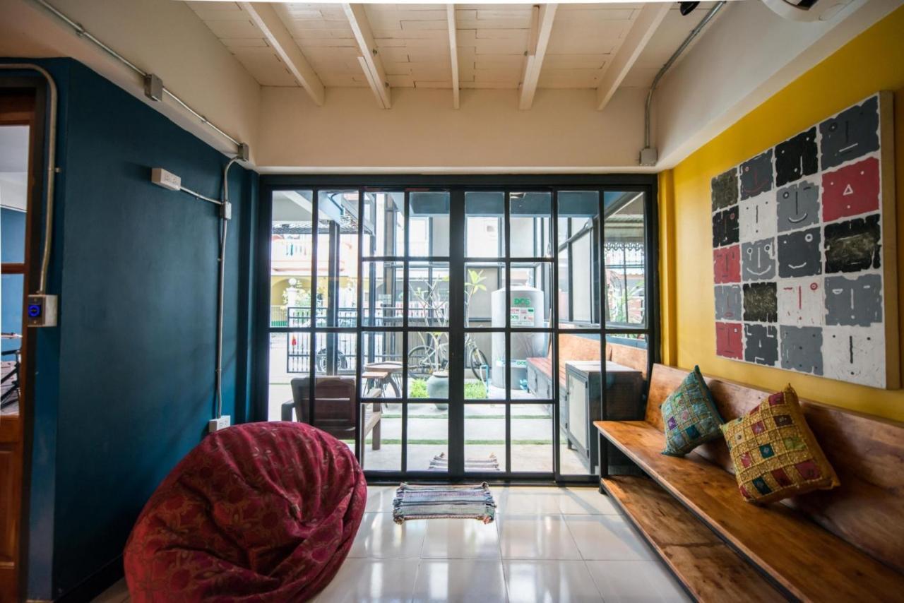 4Share Hostel (Adults Only) Bangkok Dış mekan fotoğraf