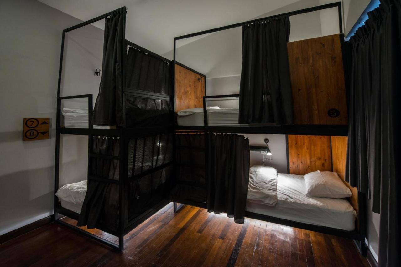 4Share Hostel (Adults Only) Bangkok Dış mekan fotoğraf