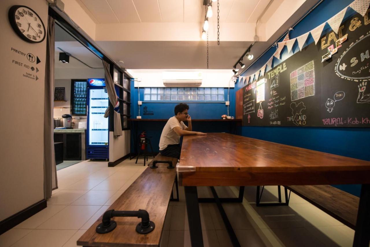 4Share Hostel (Adults Only) Bangkok Dış mekan fotoğraf