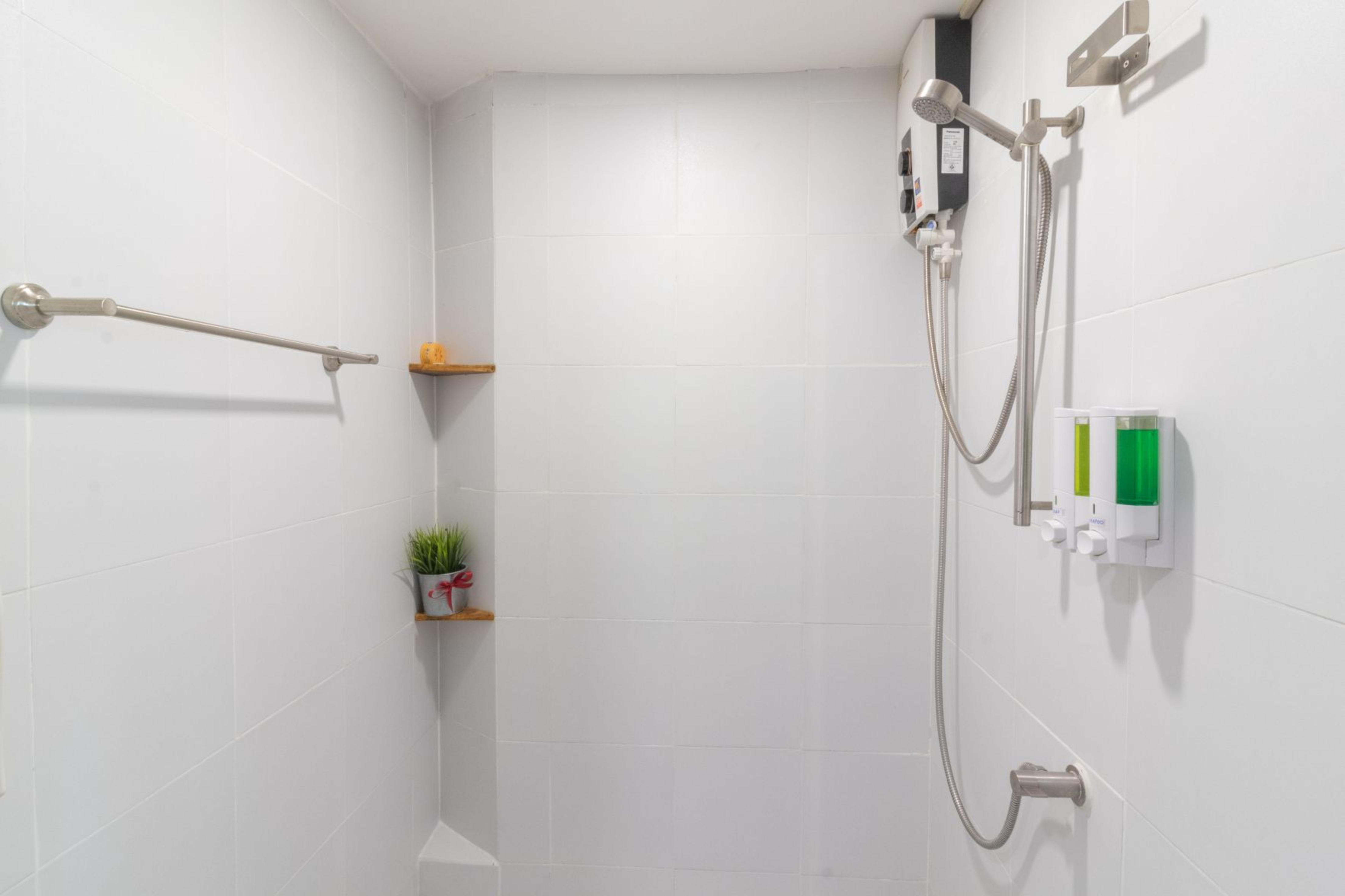 4Share Hostel (Adults Only) Bangkok Dış mekan fotoğraf