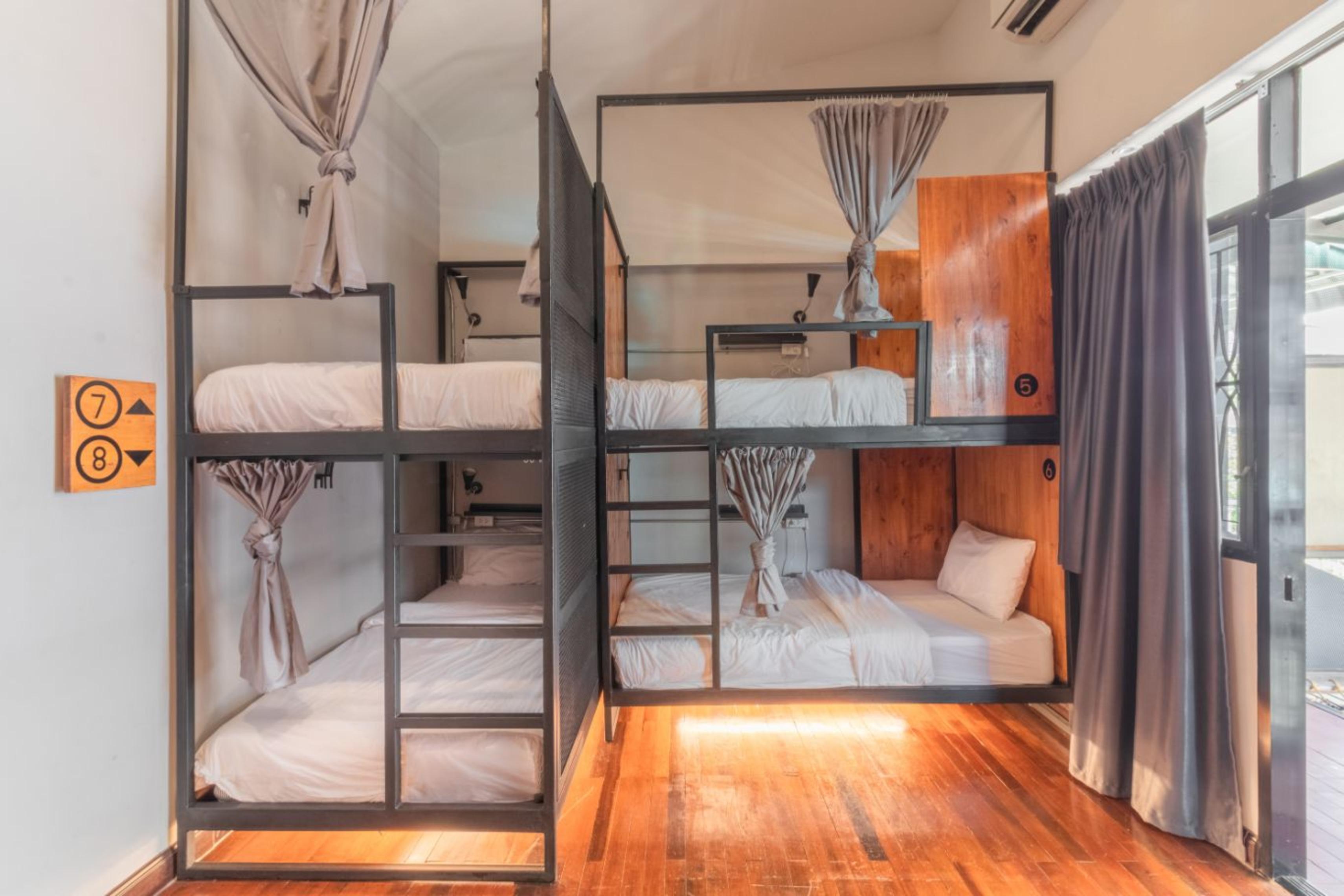 4Share Hostel (Adults Only) Bangkok Dış mekan fotoğraf