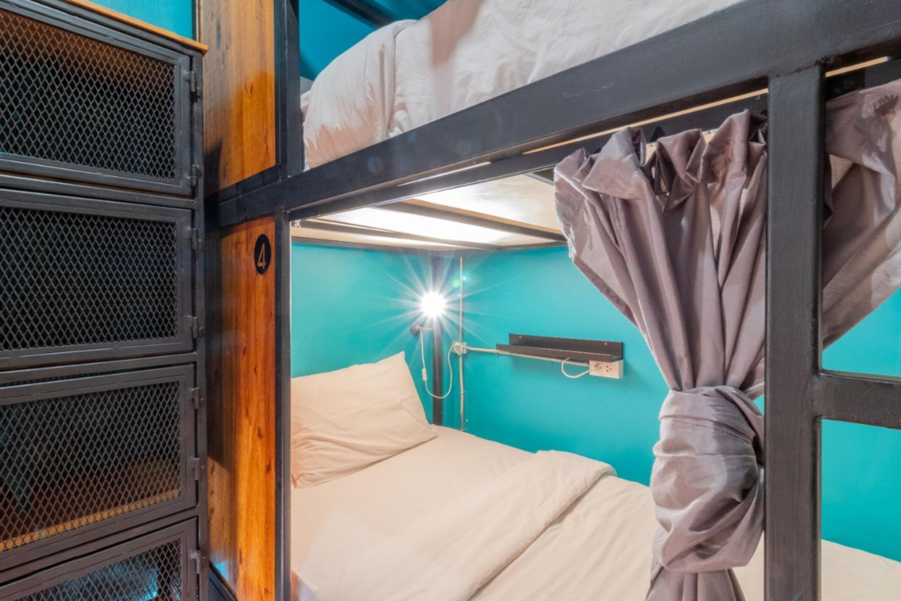 4Share Hostel (Adults Only) Bangkok Dış mekan fotoğraf
