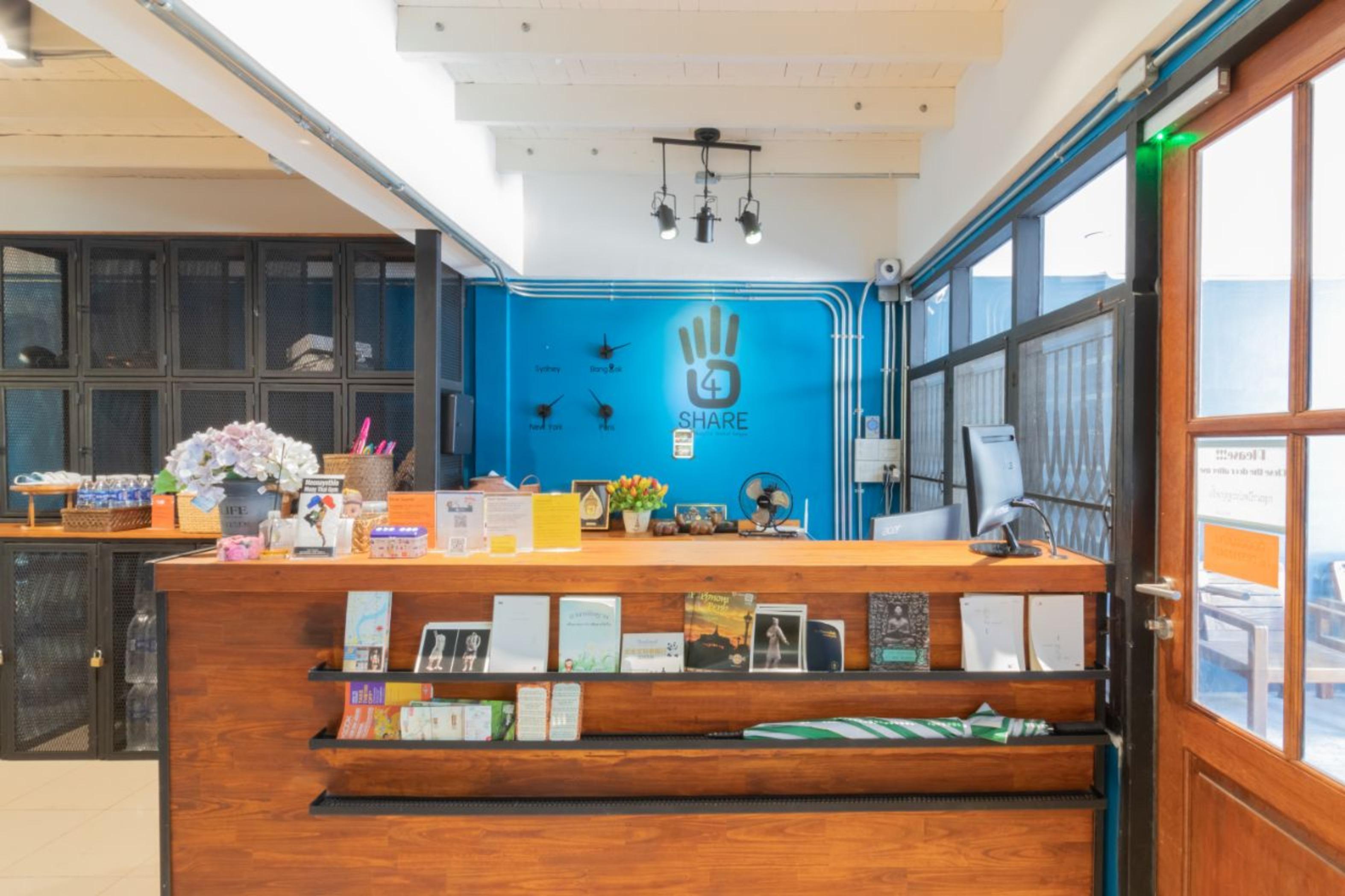 4Share Hostel (Adults Only) Bangkok Dış mekan fotoğraf