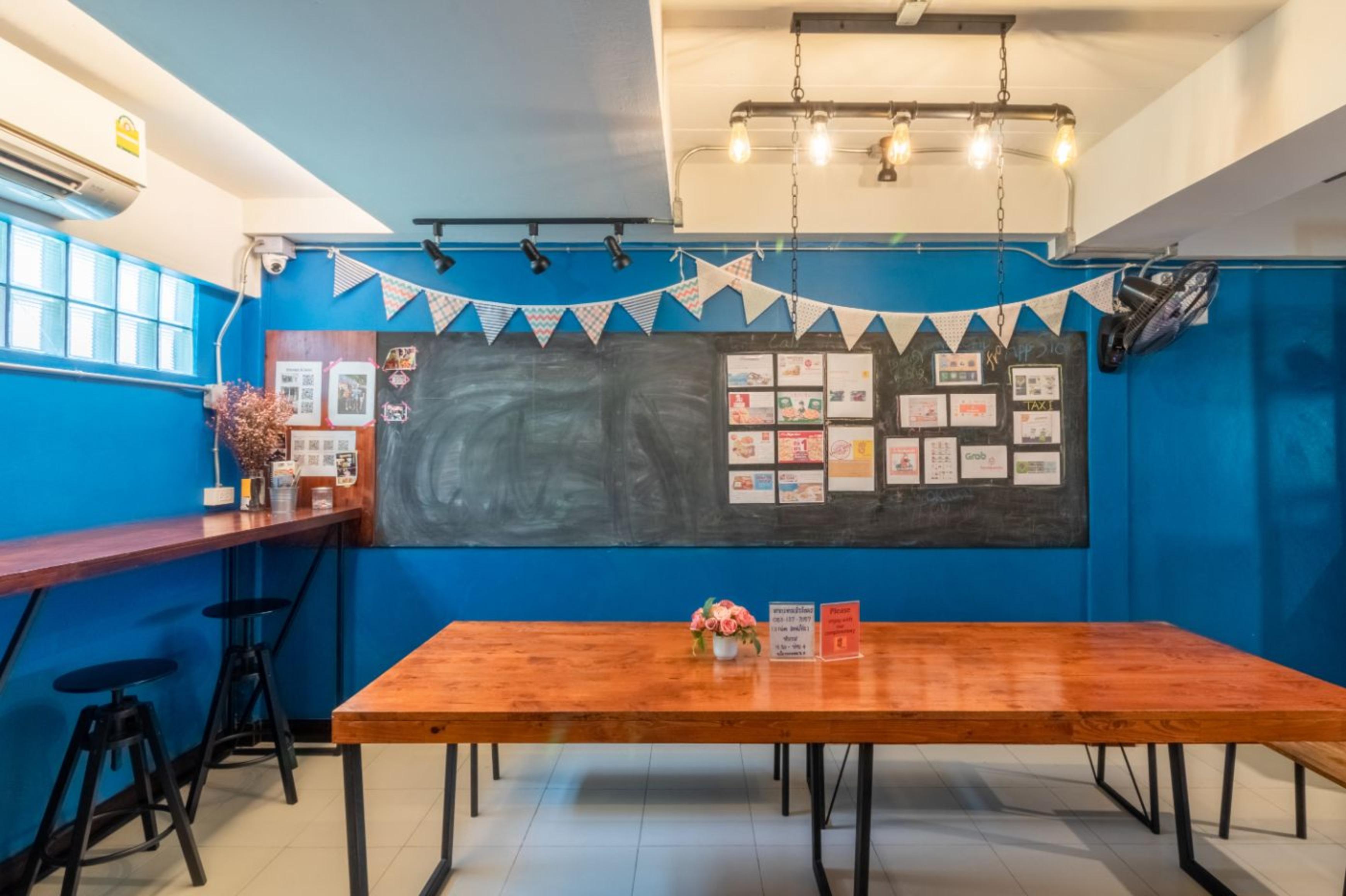 4Share Hostel (Adults Only) Bangkok Dış mekan fotoğraf